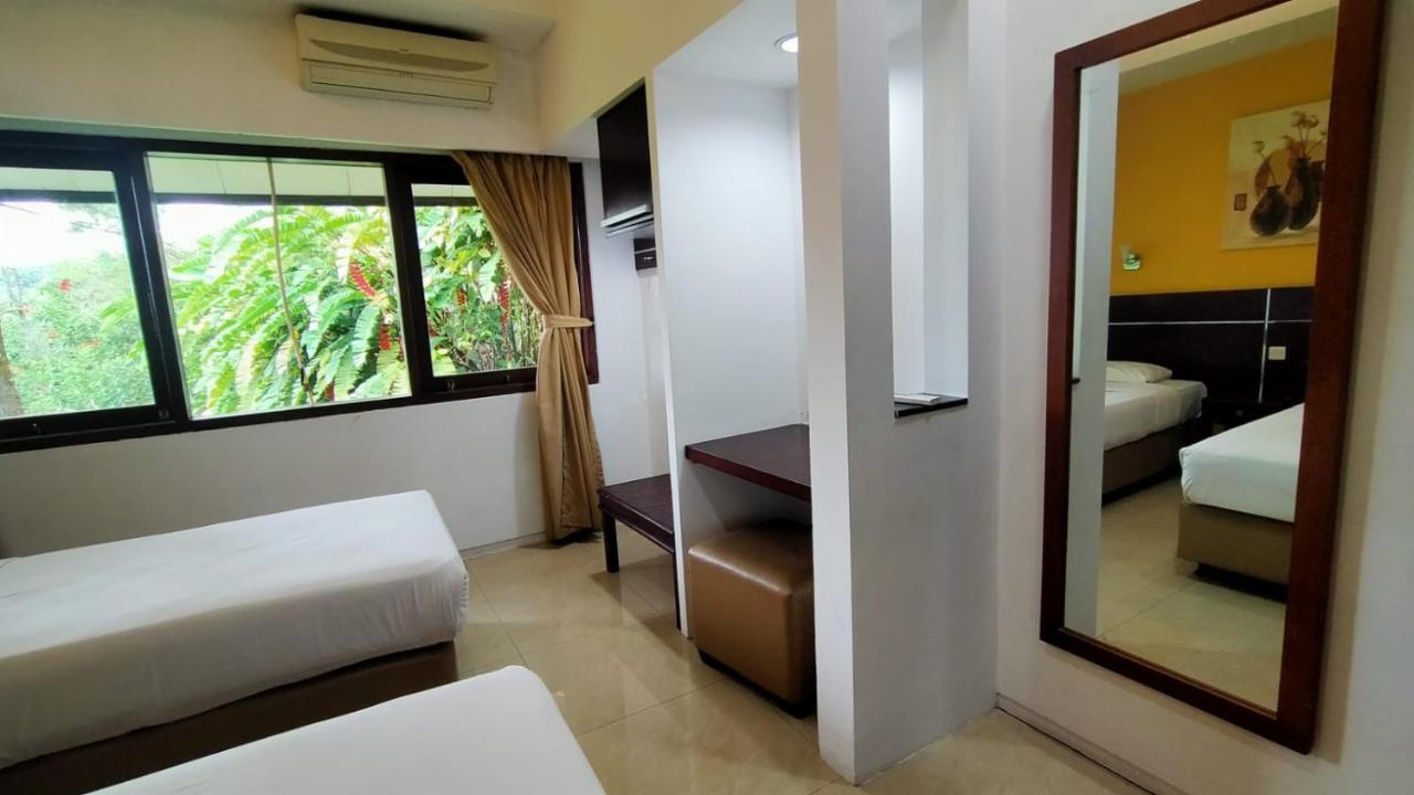 Gunung Geulis Cottages Managed By Royal Tulip Bogor Zewnętrze zdjęcie